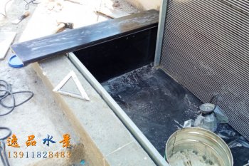 如何制作假山流水水幕墻？